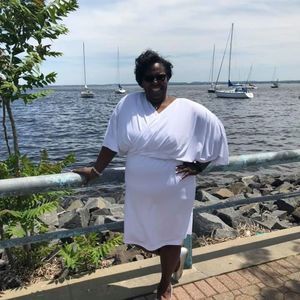 Meet your Posher, Vanessa